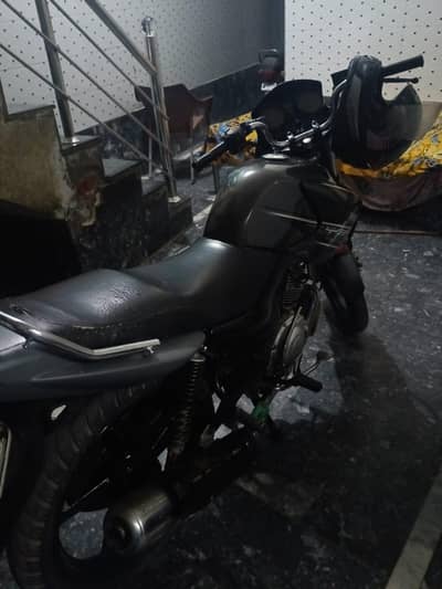 YBR 125