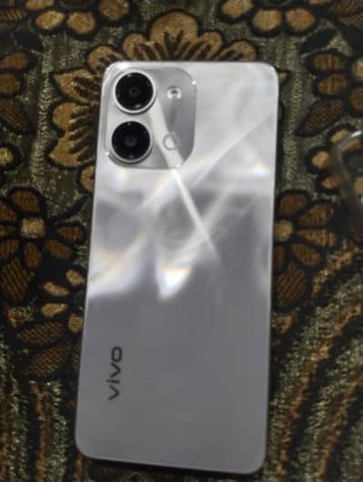 Vivo Y11