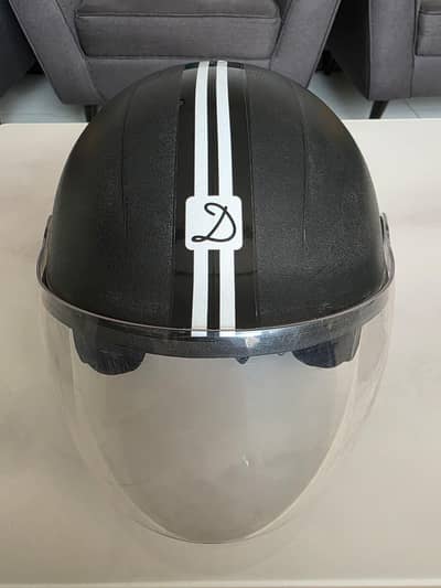 Half Face Bike Helmet – Black | Excellent Condition
