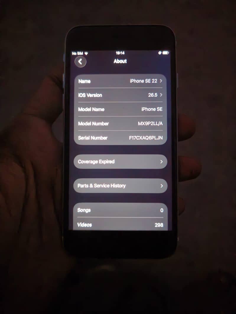 Apple iPhone SE 2 6