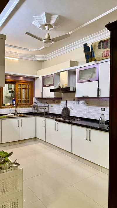238sq yards Town House, Any Time Sold, Chance Deal with 14kv Solar. 5.70cr is FNF