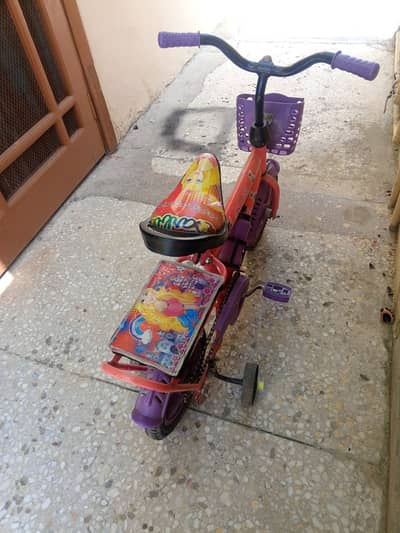 USED TRICYCLE FOR SALE