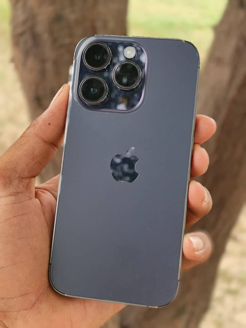 Apple iPhone 14 Pro 2