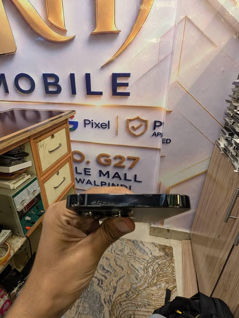 Apple iPhone 14 Pro Max 2