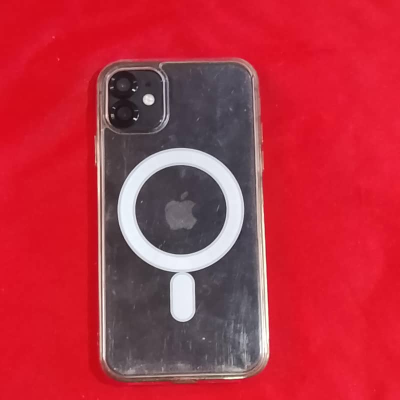 Apple iPhone 11 0