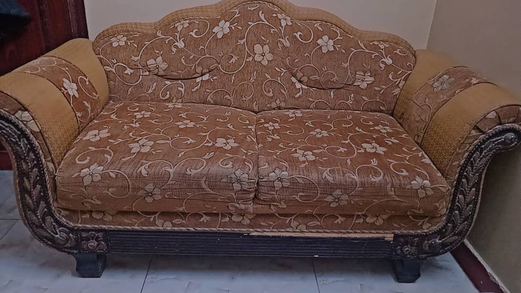 2 seater sofa 4