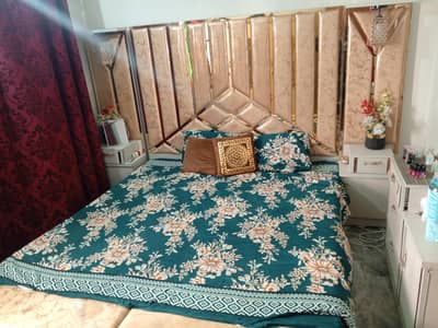 bedroom set