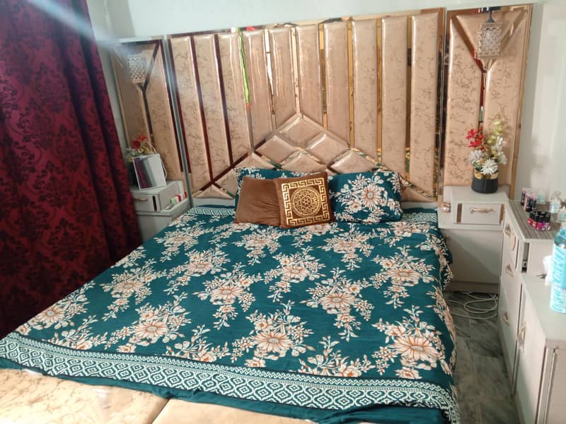 bedroom set 0
