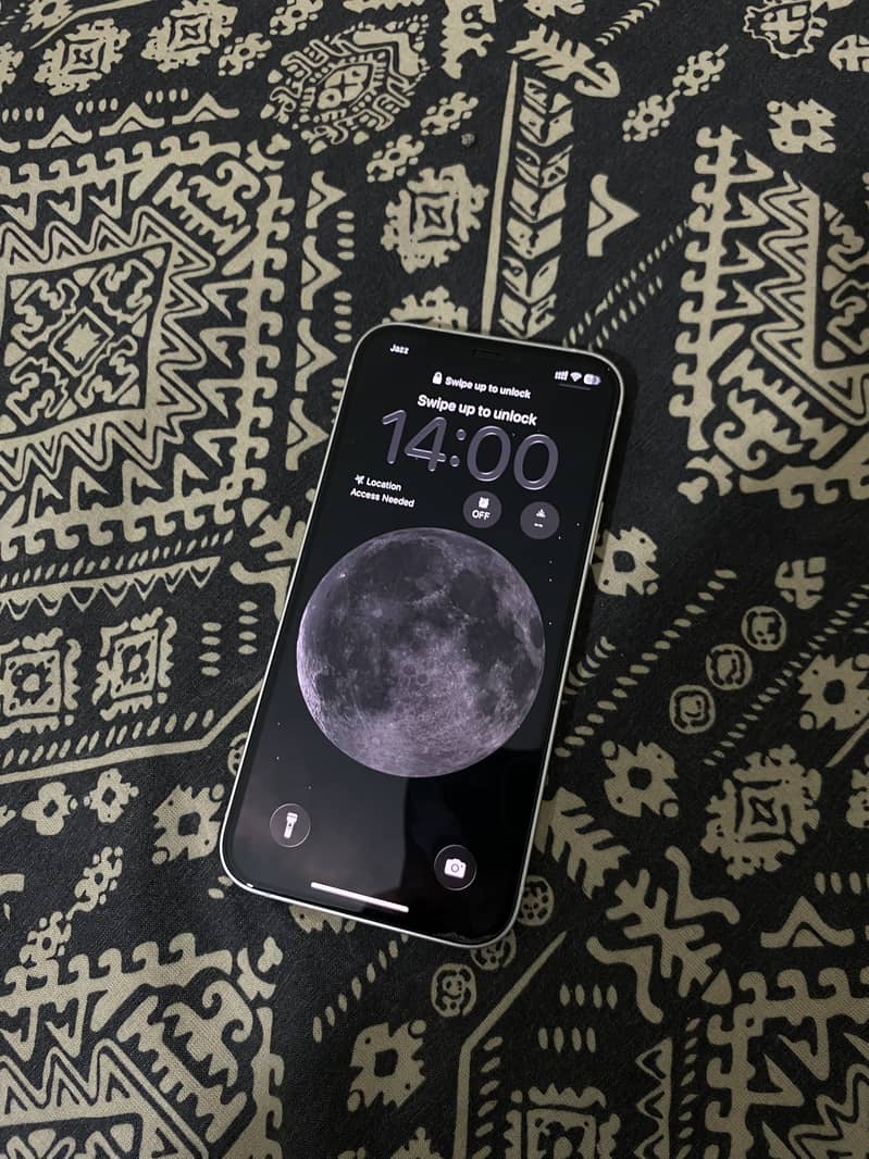 Apple iPhone 12 5