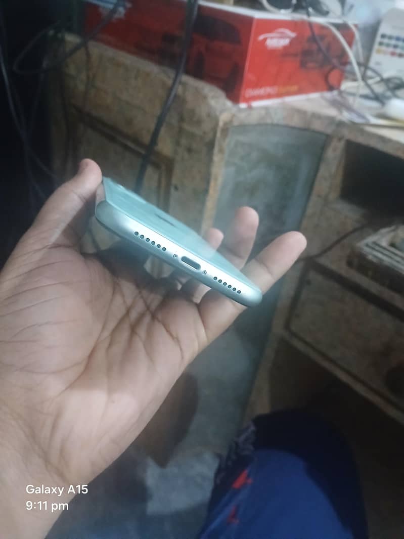 iphone 11 3