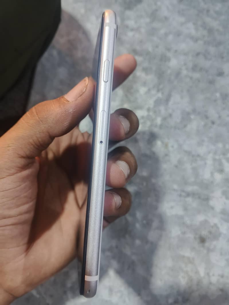 Apple iPhone SE 5