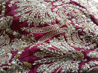 Like New Designer Bridal Dress Medium 21 Chest - 90k Only