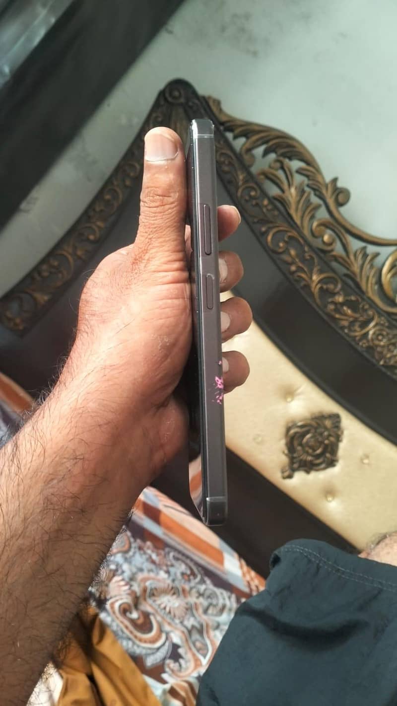 oppo a6s 4