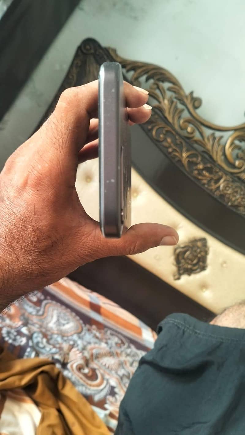 oppo a6s 5