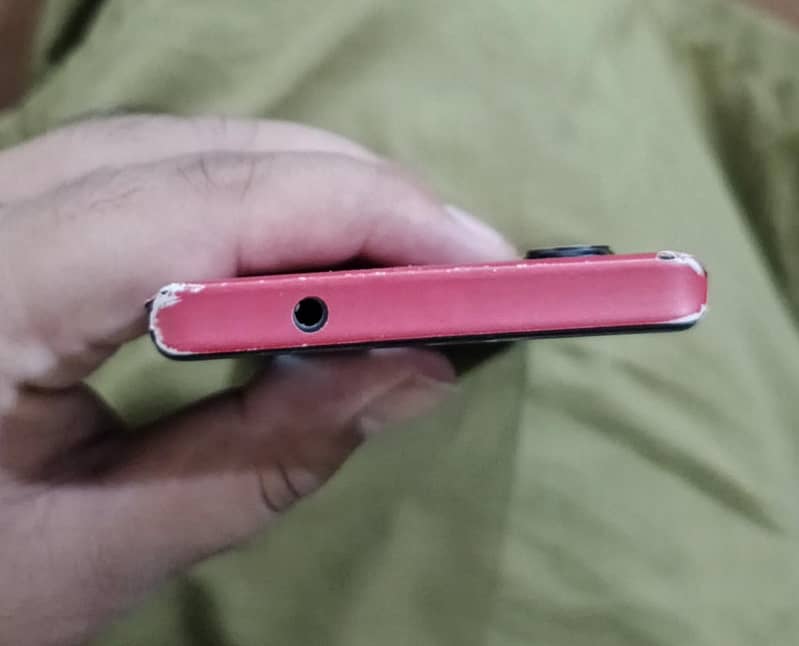 Motorola Edge Plus 5