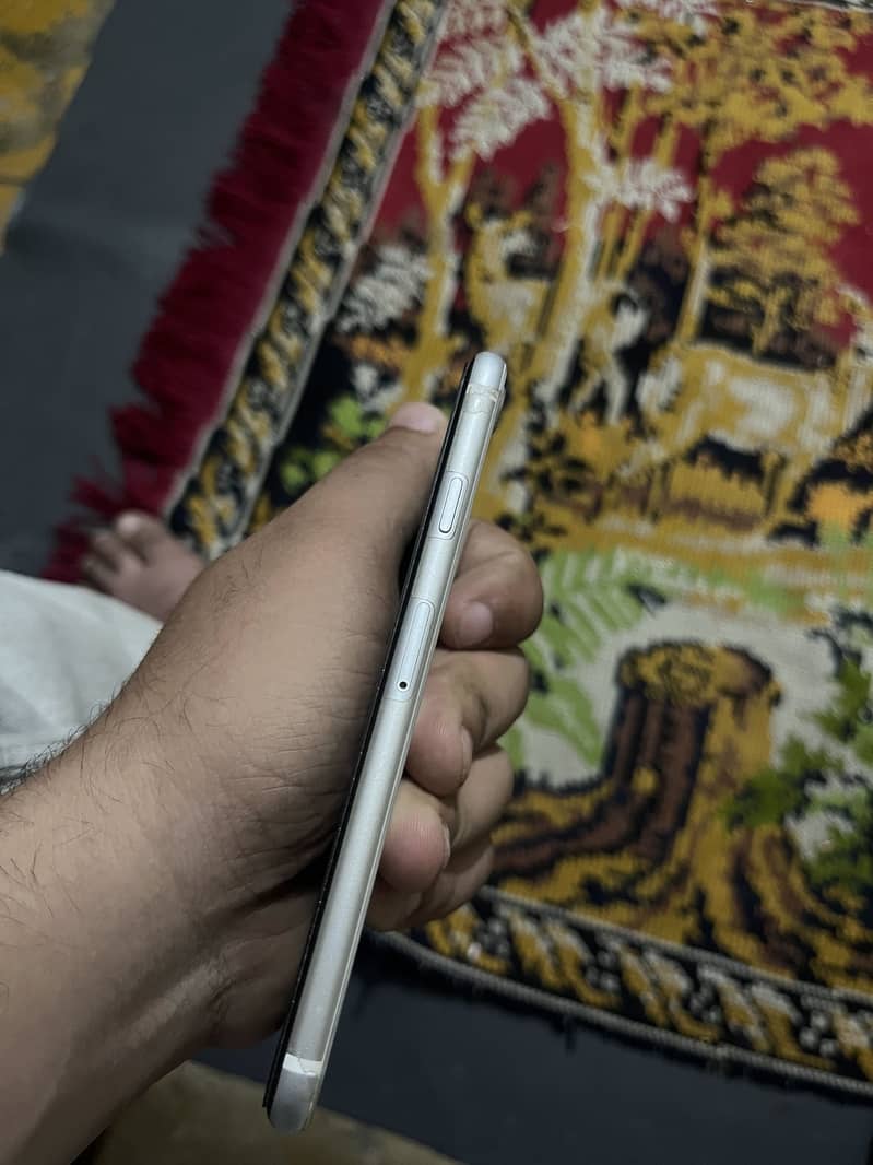 Apple iPhone SE 5