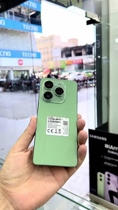 Tecno spark 20 pro 1