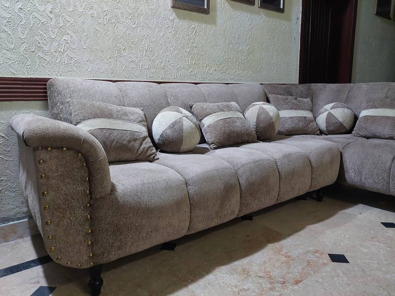 L shaped bubble sofa 7 seaters 1