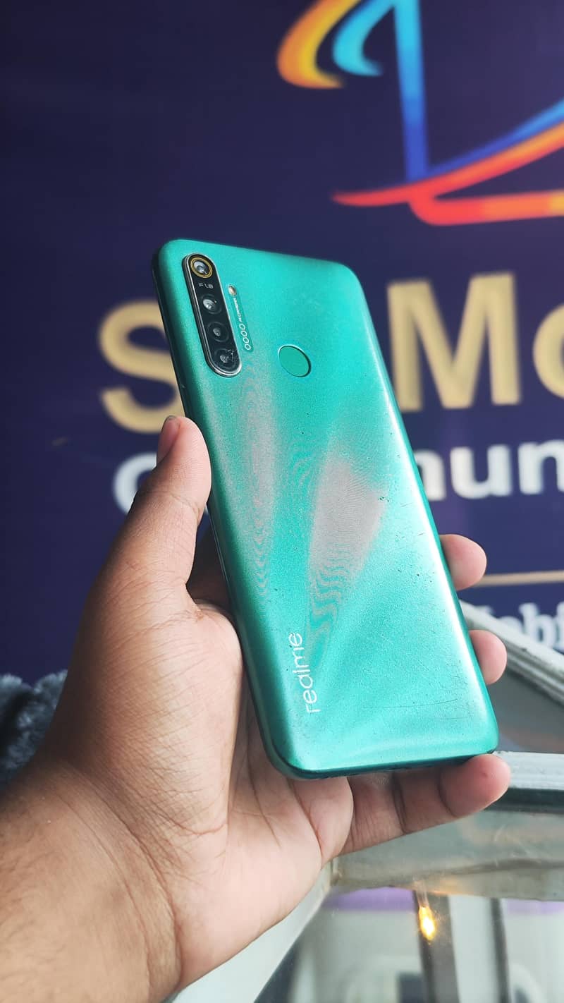 Realme 5i 1