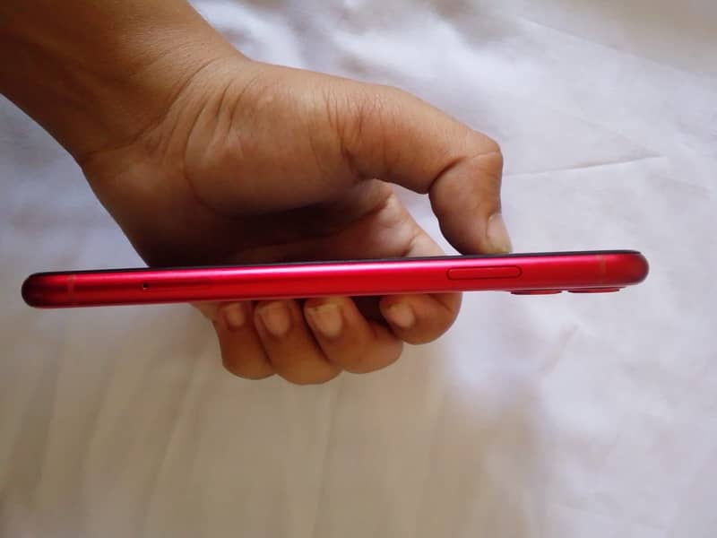 Apple iPhone 11 5