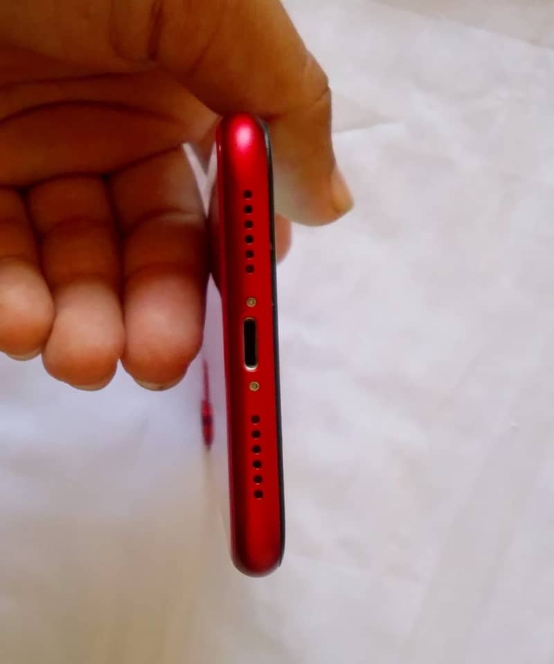 Apple iPhone 11 6
