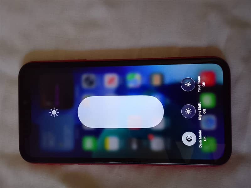 Apple iPhone 11 7
