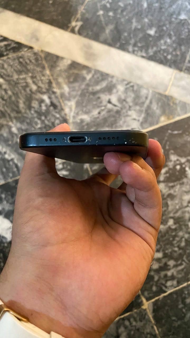 Apple iPhone 15 1