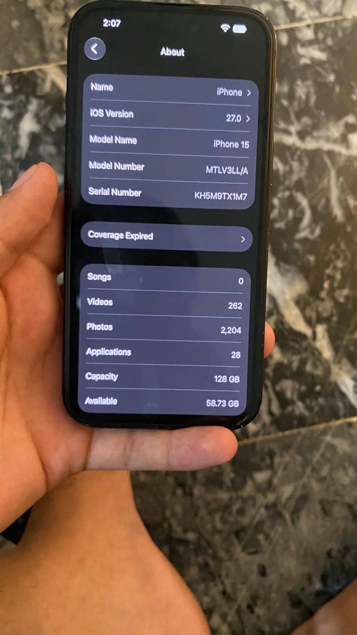 Apple iPhone 15 4