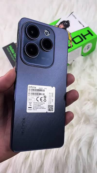 Infinix Hot 40 8gb + 256GB