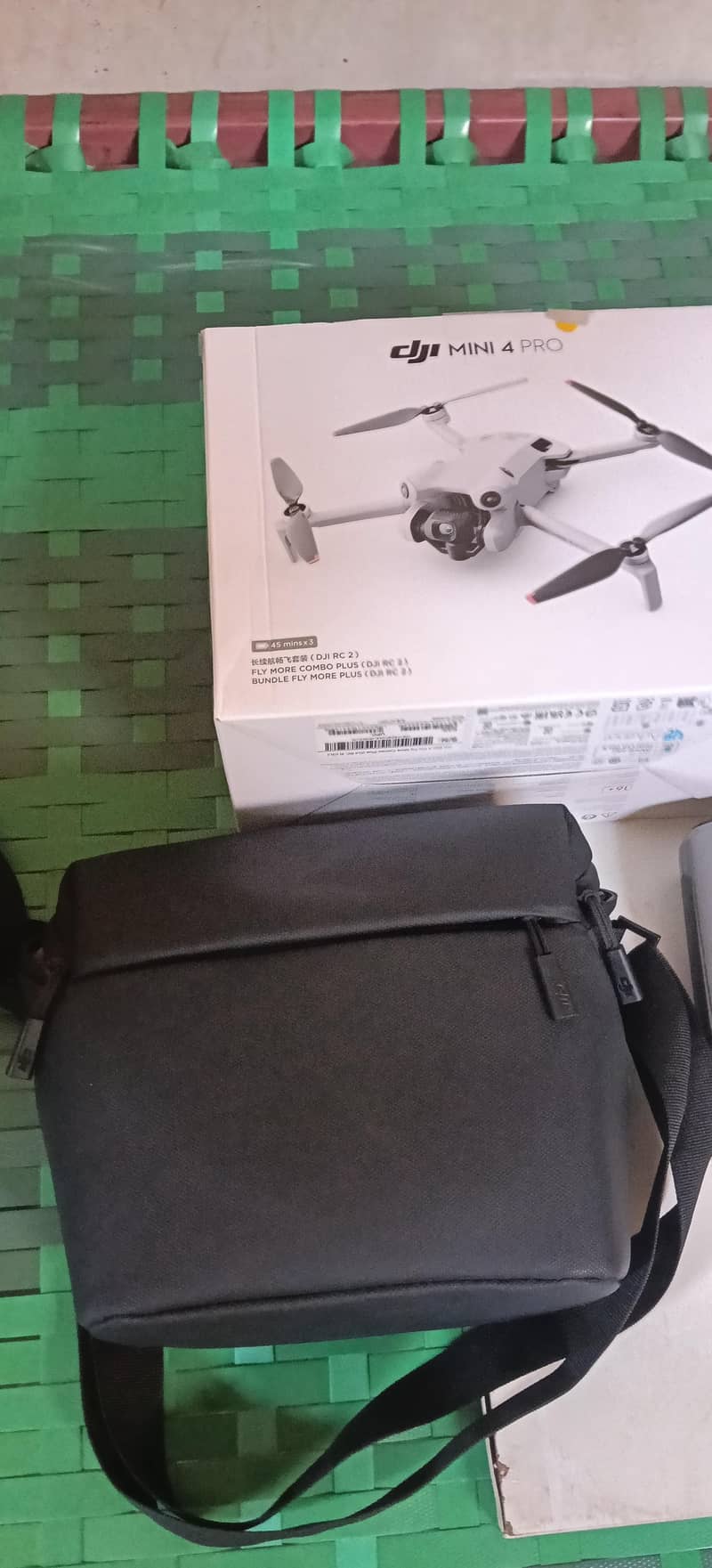DJI mini  4 pro 1