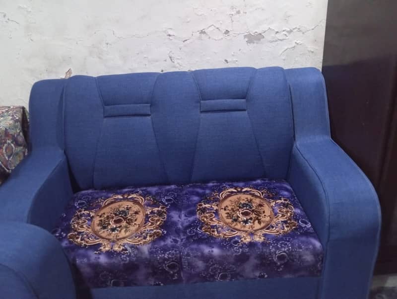 3 sofas 2