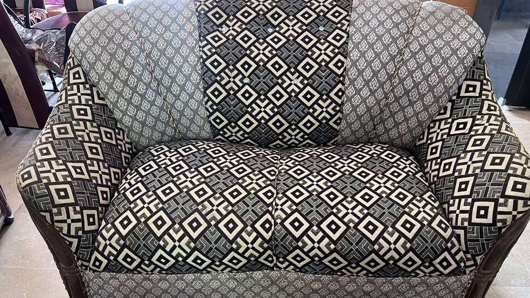 10 seater sofa 0