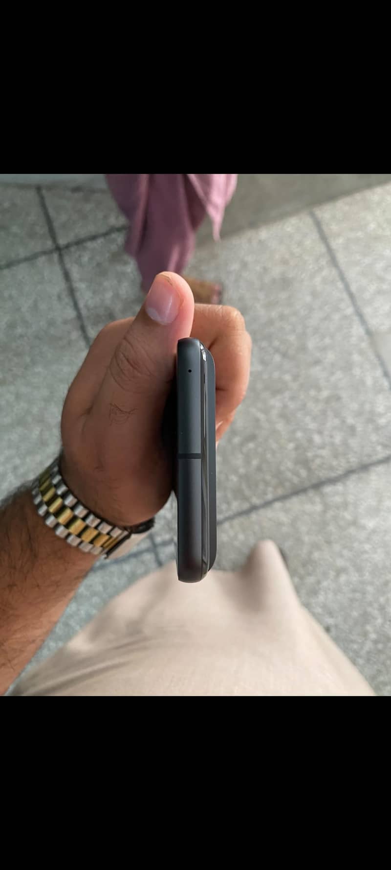 Google Pixel 8 4