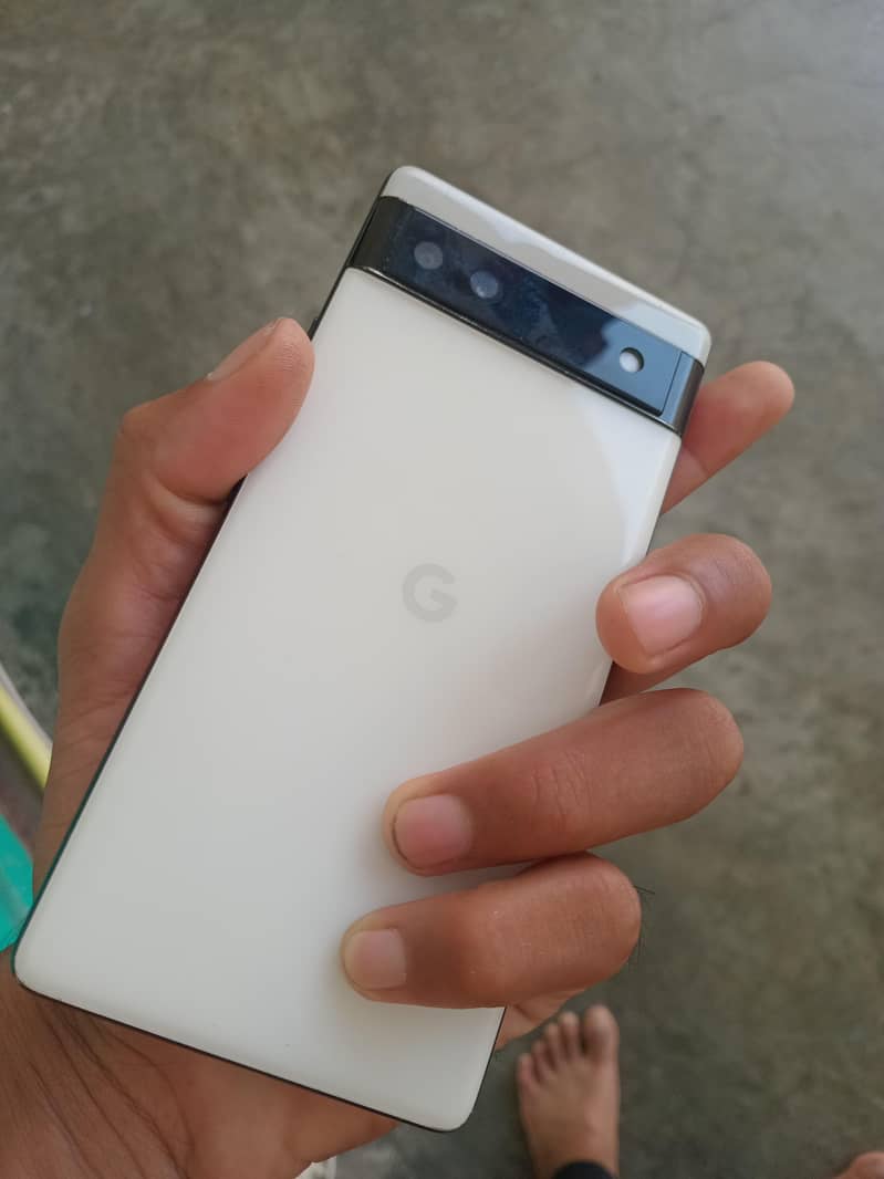 Google Pixel 6a 4
