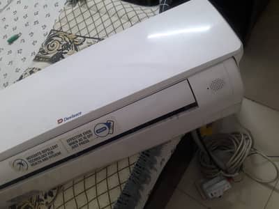 Dawlance 1.5 Ton Split AC (Mosquito Repellent Technology) for Sale