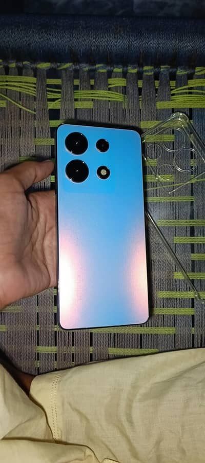 Infinix Note 30  8. . . 256 no box first chager hai