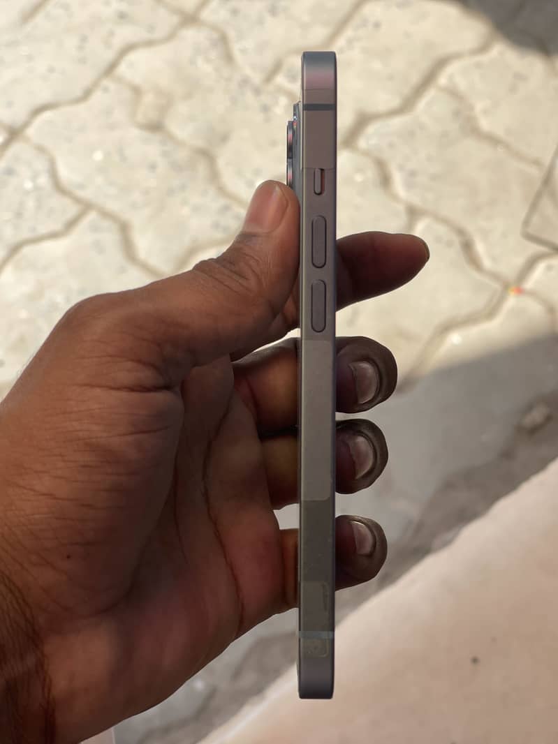Apple iPhone 14 2