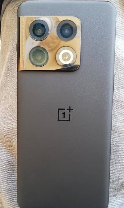 One Plus 10 Pro for sale 3 line in display 40k final ha