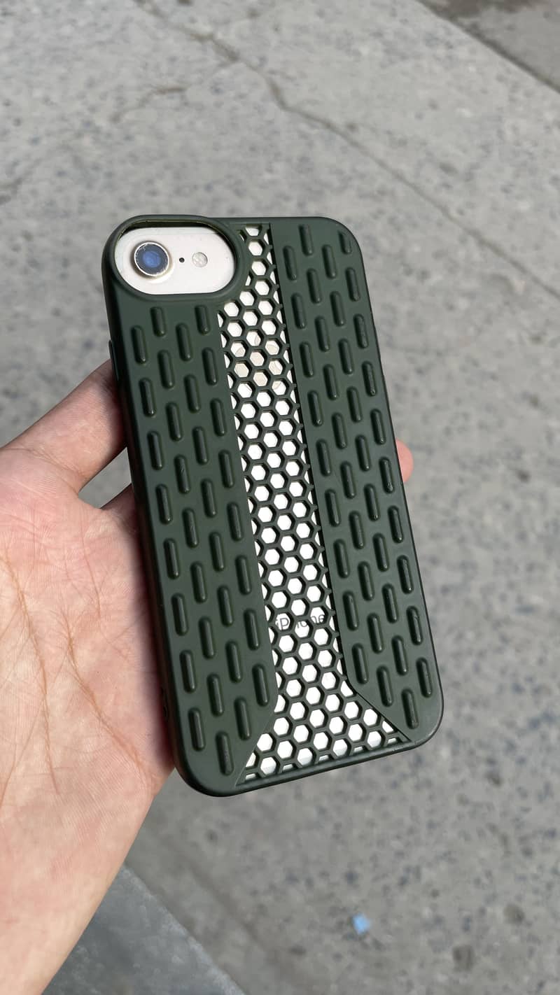 Apple iPhone 7 6