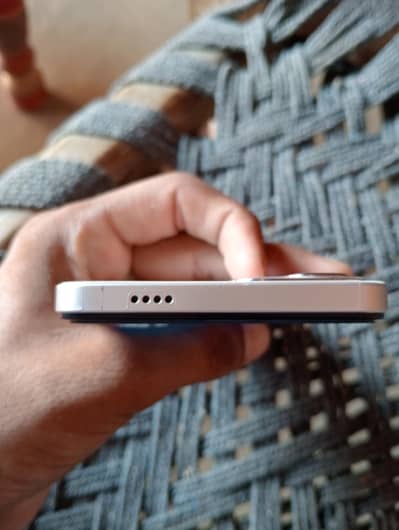 Vivo Y19s