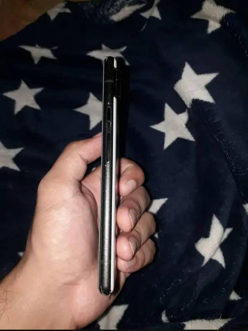 Google Pixel 6 10/10 condition 3