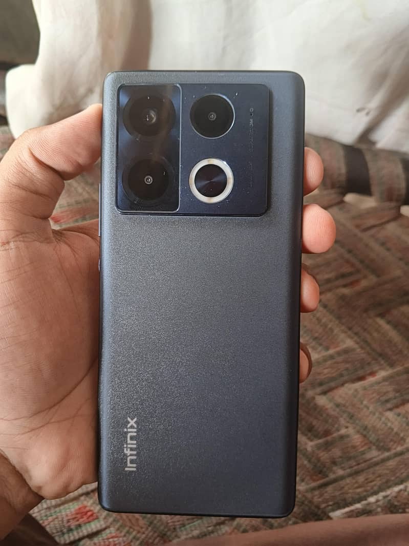 Infinix Note 40 Pro 2