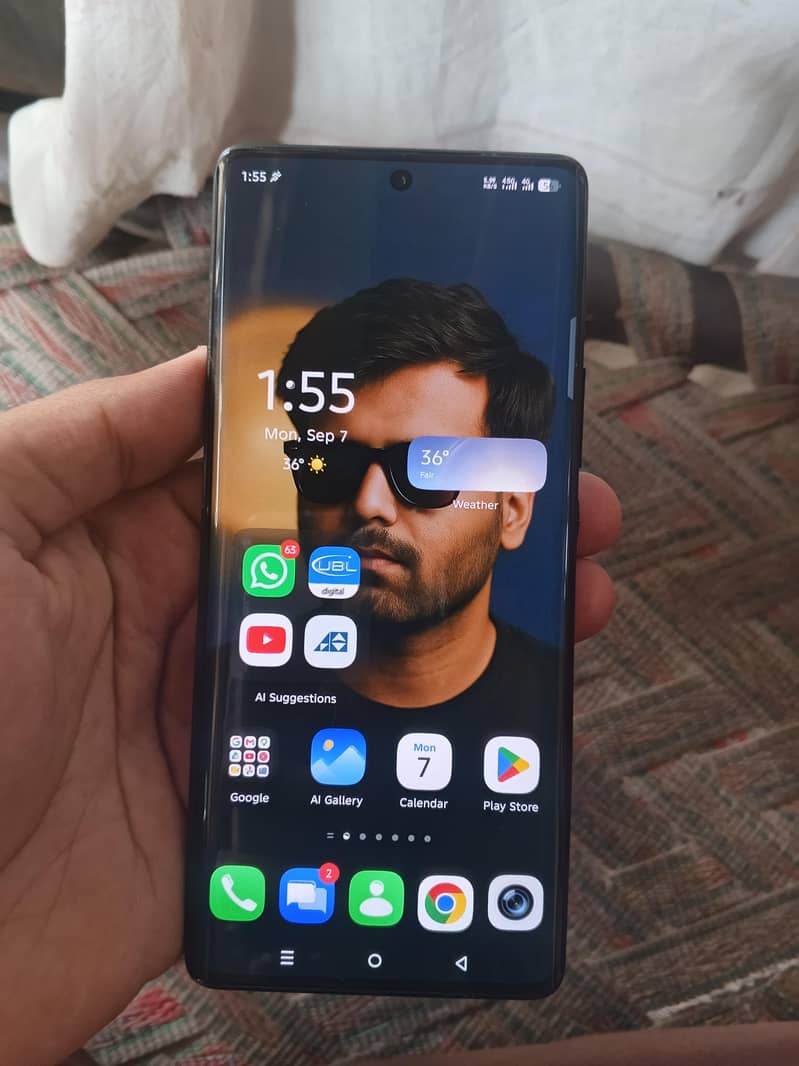 Infinix Note 40 Pro 5