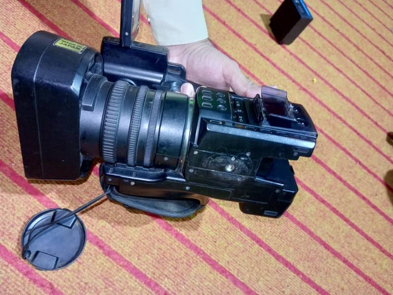 Pv 100 Camera 6