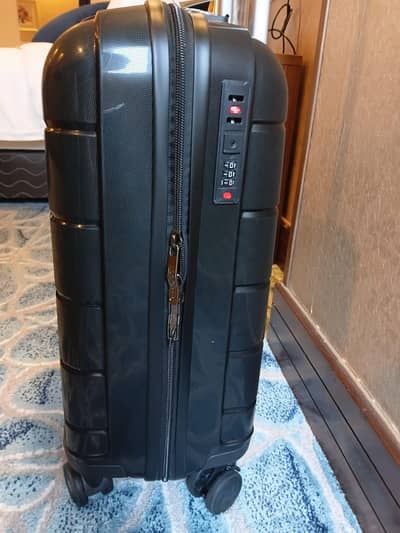 Luggage Bags Imorted