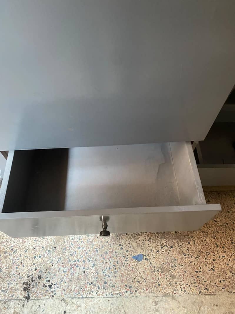 good condition wardrobe 6