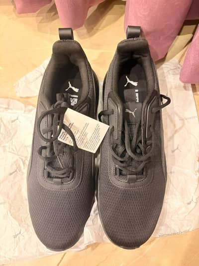 New Puma Sneaker for sale