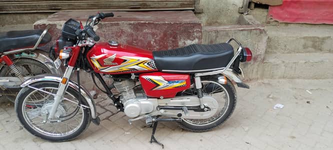 CG 125 Red