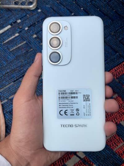 Tecno spark 40 pro plus 8 /256jb
