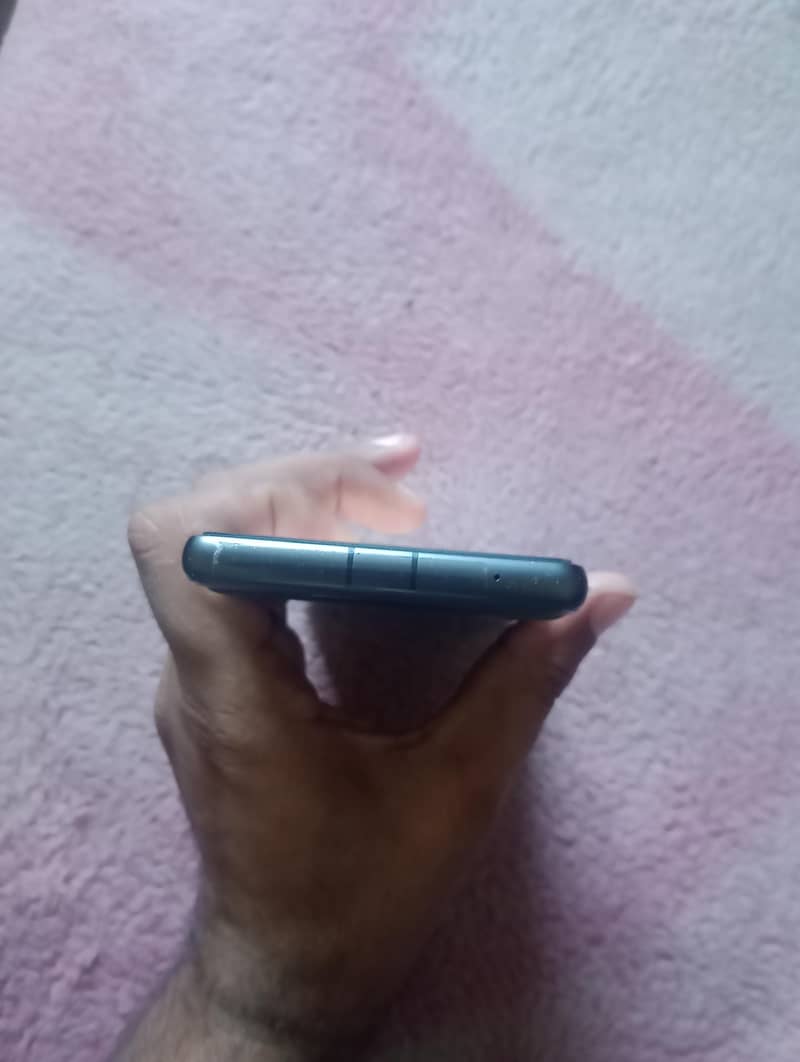 Google Pixel 7a 2